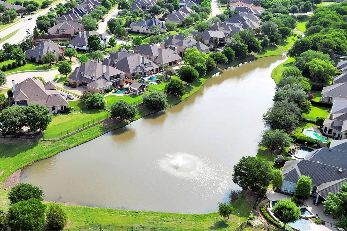 Arrowhead Pond and surrounding Starwood homes, association photograph